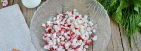 окрошка на кефире с крапивой и мятой. Шаг 3