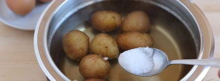 окрошка с колбасой на сыворотке. Шаг 7