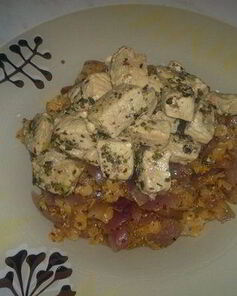 Густая чечевичная похлебка с луком и горчицей и тушеная свинина по-деревенски