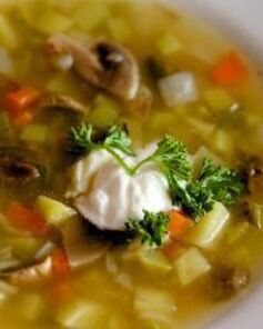 Рассольник на грибном бульоне