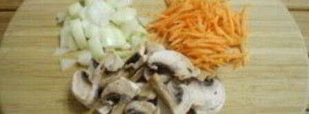 постные щи из свежей капусты с грибами. Шаг 3