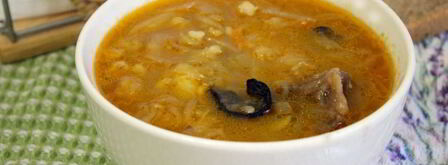 щи из квашенной капусты с грибами и перловкой. Шаг 11