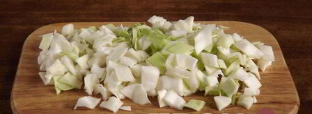 щи из свежей капусты. Шаг 3