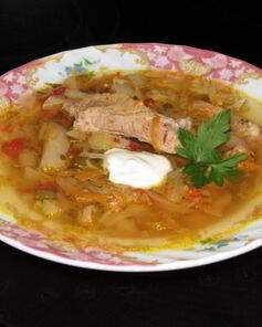 Щи со свининой в мультиварке