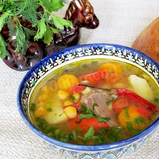 Рецепт шурпы с нутом и бараниной в кастрюле