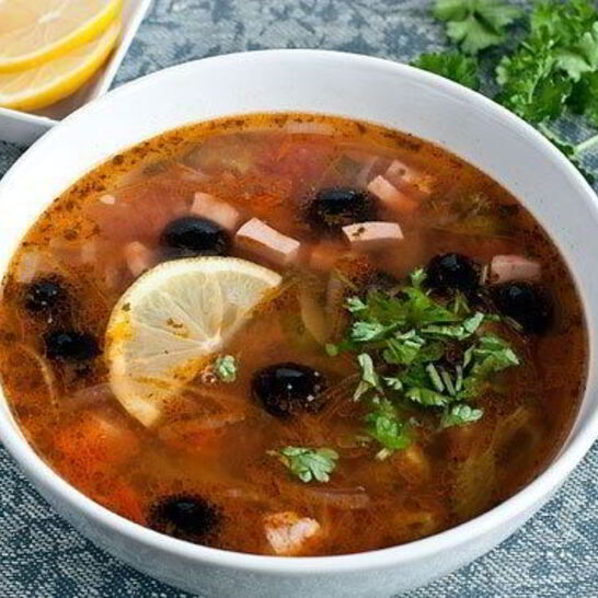 Рецепт солянки по-домашнему с колбасой