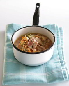 Суп из чечевицы с беконом