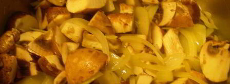 суп-пюре с запеченными баклажанами, помидорами и грибами. Шаг 5