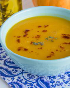 Тыквенный суп-пюре с паприкой и тимьяном