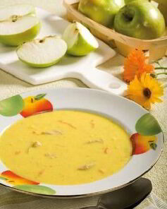Суп с яблоками и карри