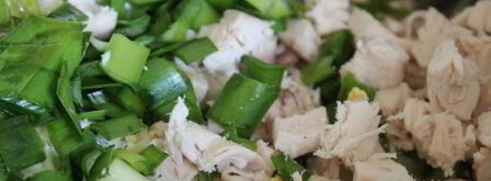 холодный свекольник с курицей на сметане и минеральной воде. Шаг 4