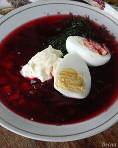 Свекольник-холодняк с яйцом