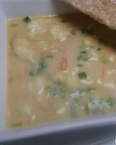 Сырный суп из цветной капусты