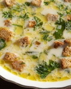 Сырный суп с шампиньонами и сухариками
