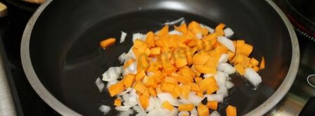 уха из консервы сайры быстро и вкусно. Шаг 4