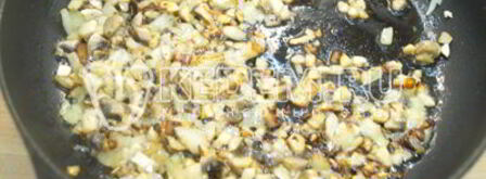 блины с грибной начинкой. Шаг 9