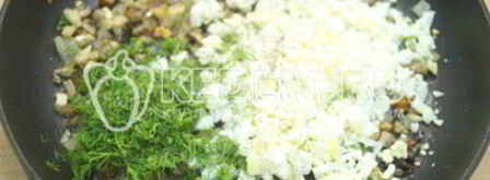 блины с грибной начинкой. Шаг 10