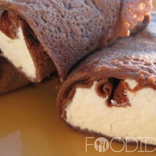 Рецепт шоколадных блинов с творогом