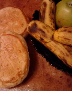 Булочки дрожжевые с бананом и яблоком