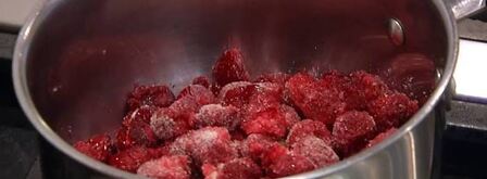 ватрушка с вишней. Шаг 11