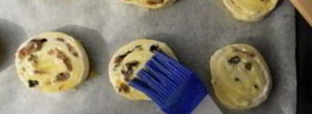 ватрушки с творогом в сметанной заливке. Шаг 6