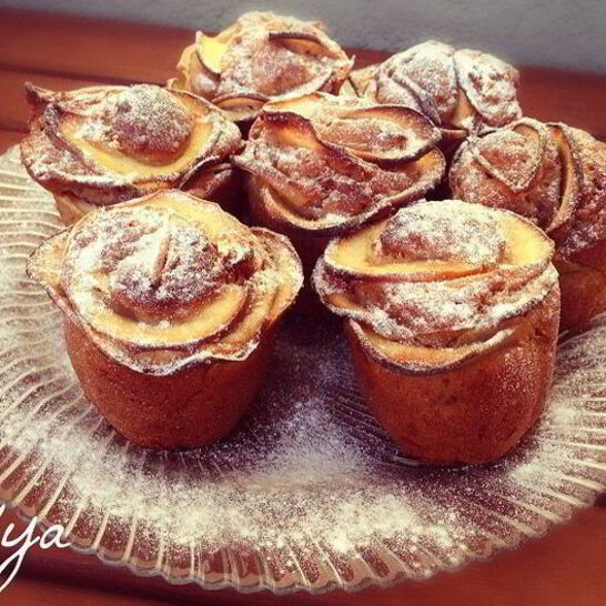 Рецепт бананова-овсяных кексы с яблочными розами