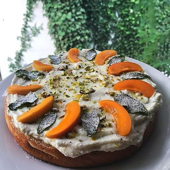 Рецепт кекса с абрикосами, рикоттой, фисташками