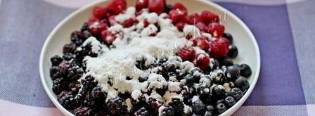 кекс с маком, какао и ягодами. Шаг 10