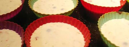 воздушные кексы со смородиной. Шаг 7