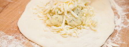 хачапури с картошкой и сыром. Шаг 4