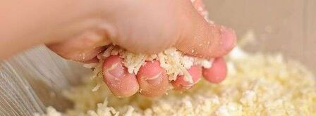 хачапури с творогом и сыром. Шаг 6