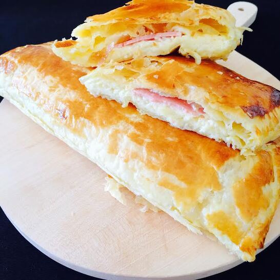 Рецепт слоеного хачапури с ветчиной