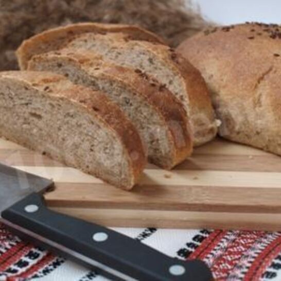 Рецепт горчичного хлеба из цельнозерновой муки с семенами льна