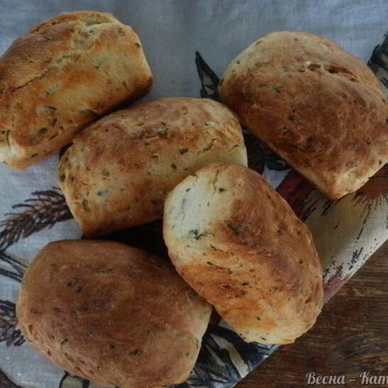 Рецепт сметанного хлебушка с зелёным луком