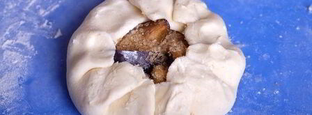 творожные галеты со сливами. Шаг 11