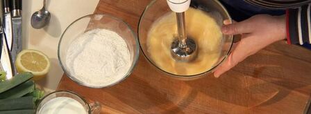 хворост из трески и семги с огуречной райтой. Шаг 3