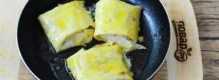 конвертики из лаваша с сыром и помидорами. Шаг 8