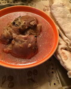 Свиная рулька в мультиварке с домашним лавашом