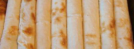 трубочки из лаваша с начинкой. Шаг 13