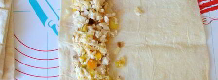 трубочки из лаваша с начинкой. Шаг 9