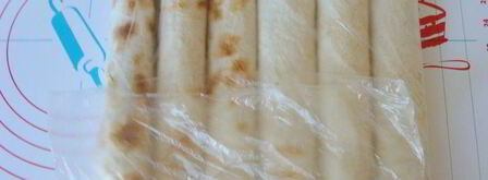 трубочки из лаваша с начинкой. Шаг 11