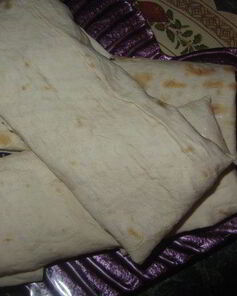 Закуска из лаваша и корейской морковки