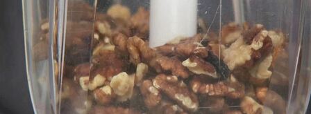 закуска из лаваша с соусом из перца. Шаг 5