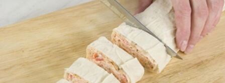 закуска из лаваша с сыром фета. Шаг 4