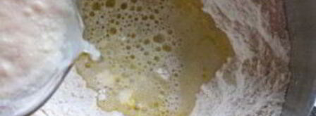 фокачча с маслинами и розмарином. Шаг 3