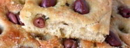 фокачча с маслинами и розмарином. Шаг 15