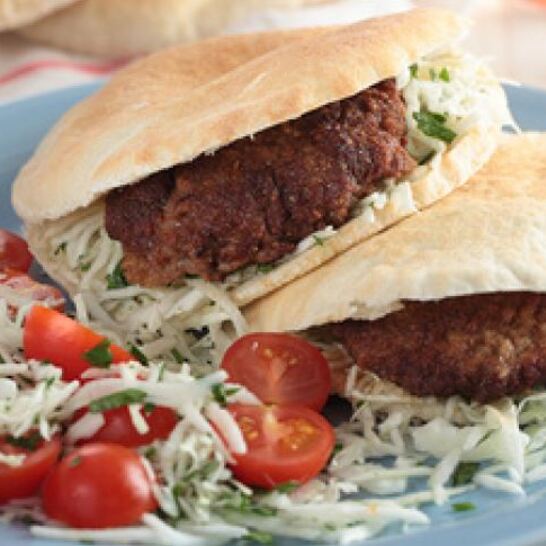 Рецепт питы с бифштексом и салатом