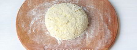 сырные лепешки с начинкой. Шаг 11