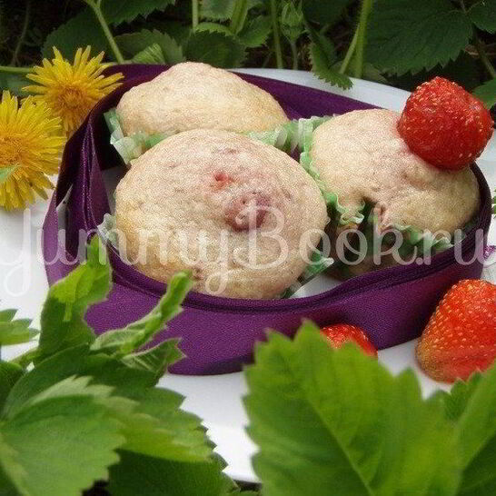 Рецепт клубнично-кокосовых маффины