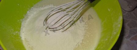 манник в мультиварке на молоке с ягодами. Шаг 4